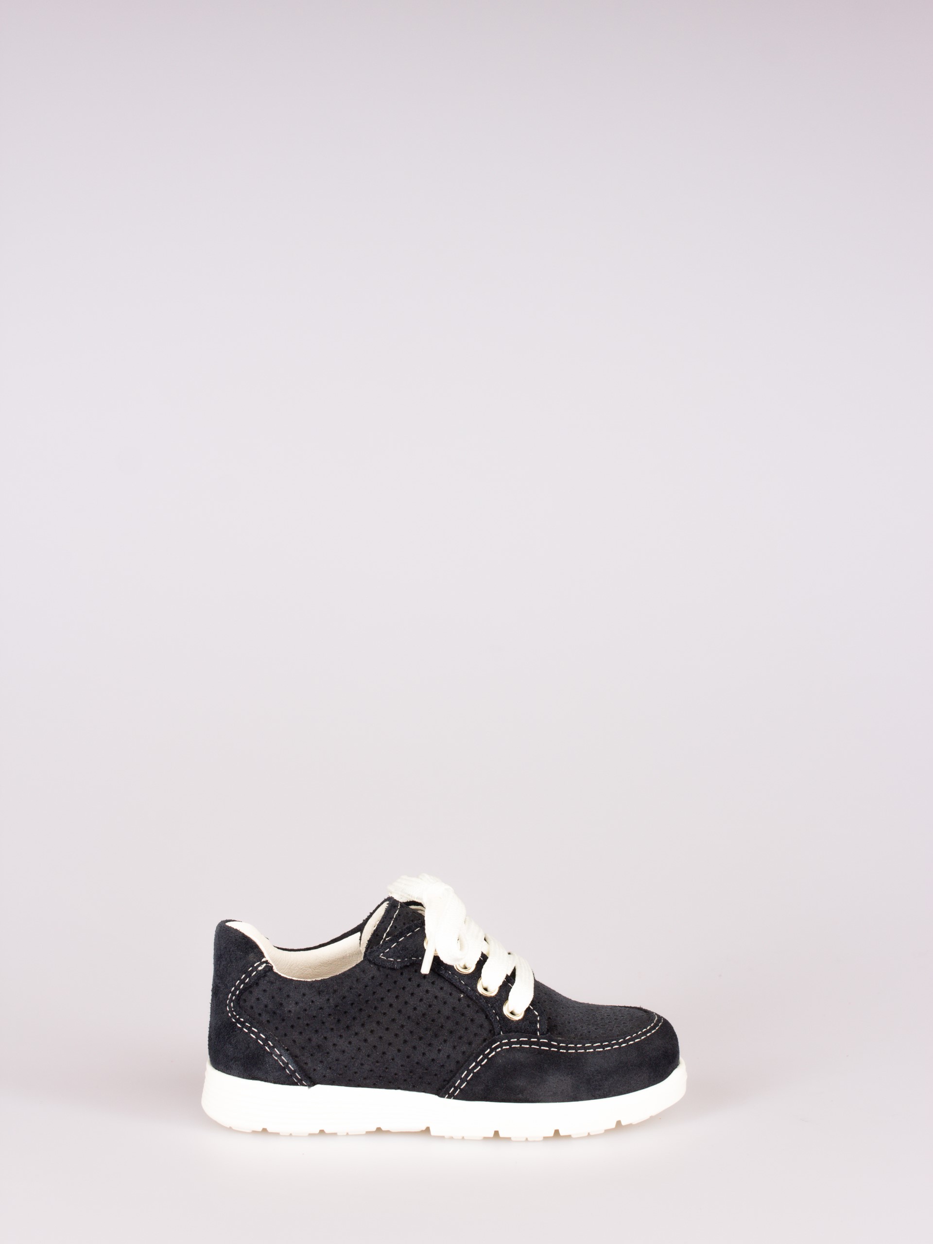 Desportivo Camurça Perfurado