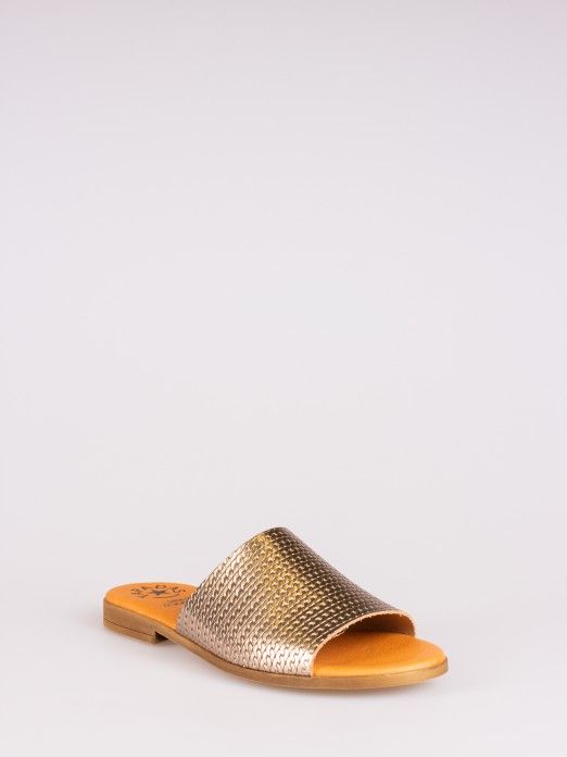 Braided Effect Leather Slipper Braided Effect Leather Slipper