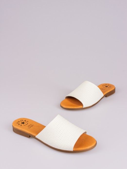 Braided Effect Leather Slipper Braided Effect Leather Slipper