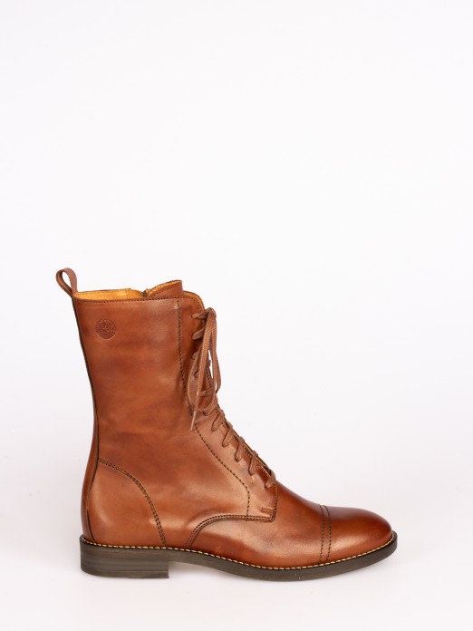 Bota Meio Cano Rasa