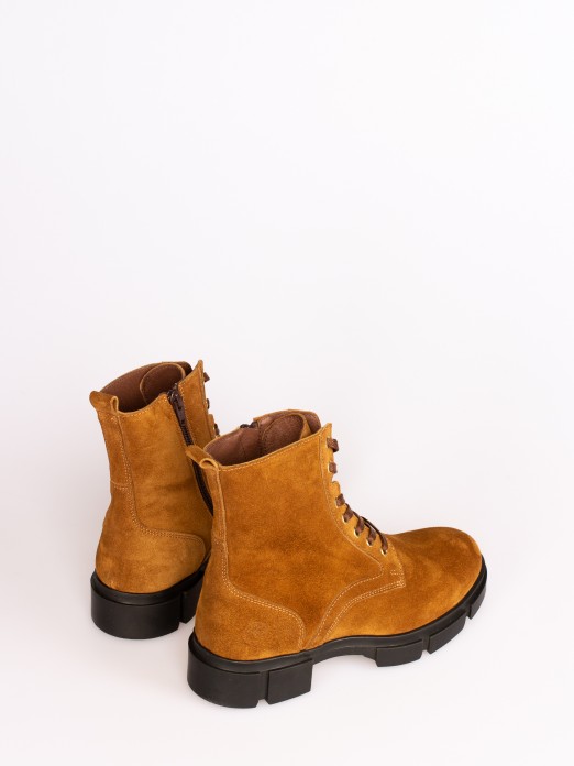 Suede Lace-up Track Sole Boots