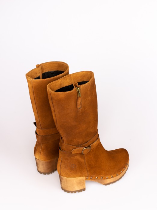 Wood Mid-calf Boots
