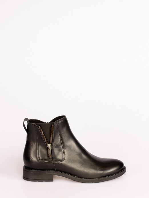 Leather Ankle Boots with Zipper