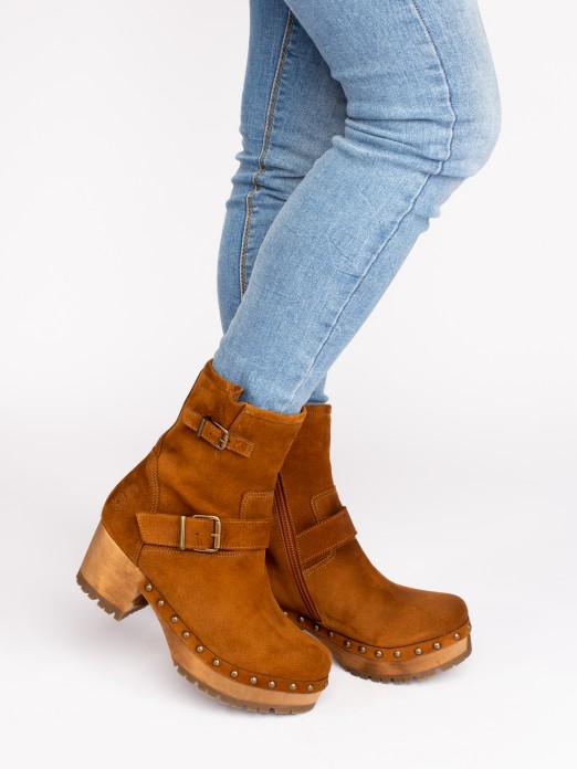 Wood Boots with Buckles