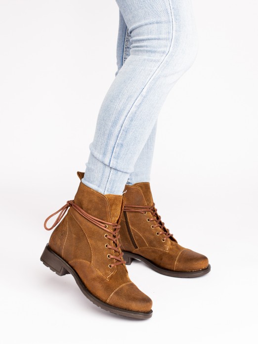 Oiled Suede Lace-up Boots