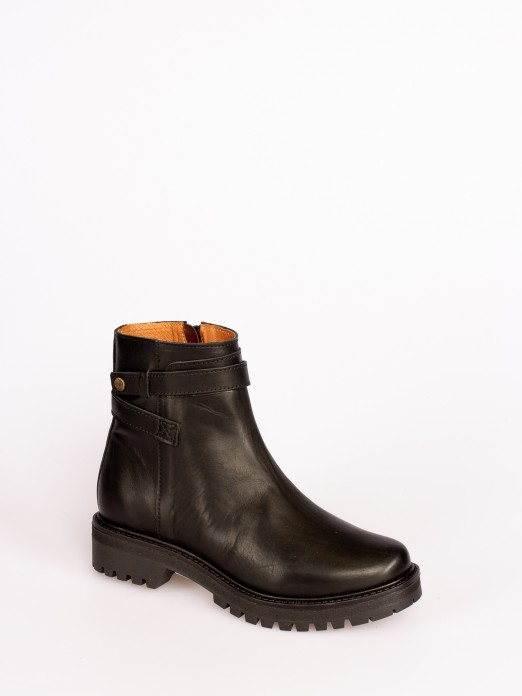 Leather Ankle Boots with Strips