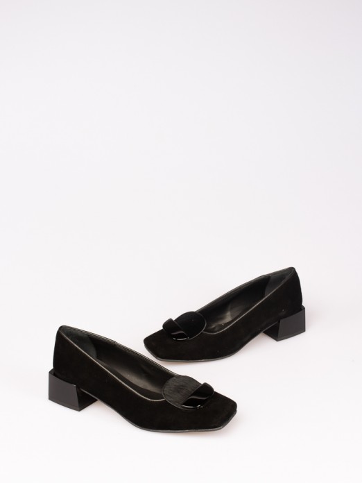 Suede Shoes with Square Heel