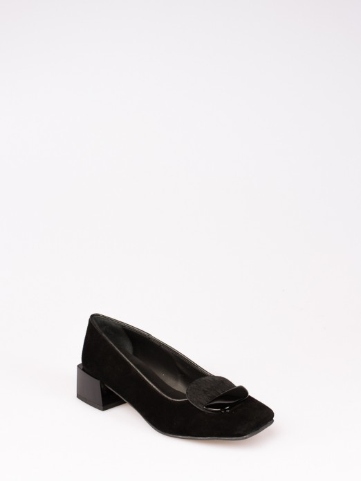 Suede Shoes with Square Heel