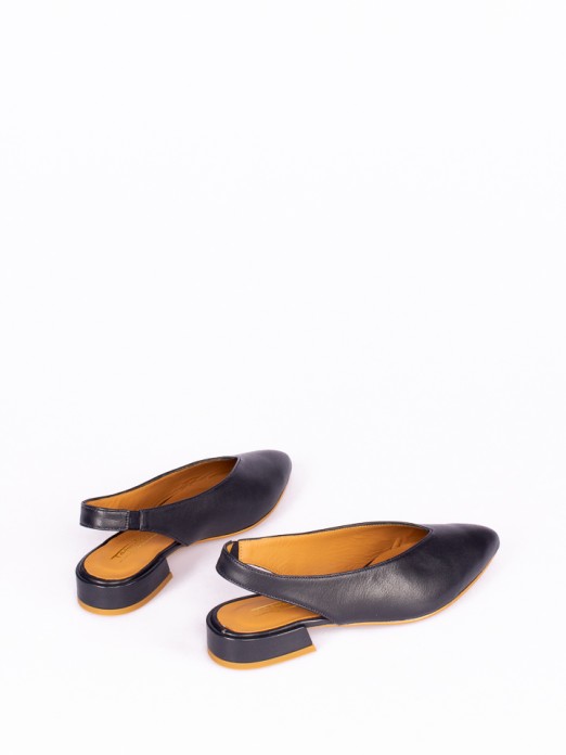 Flat Leather Mules
