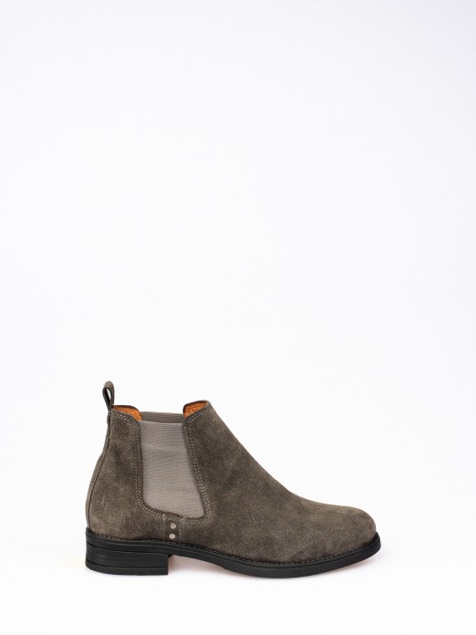Suede Ankle Boots with Elastic