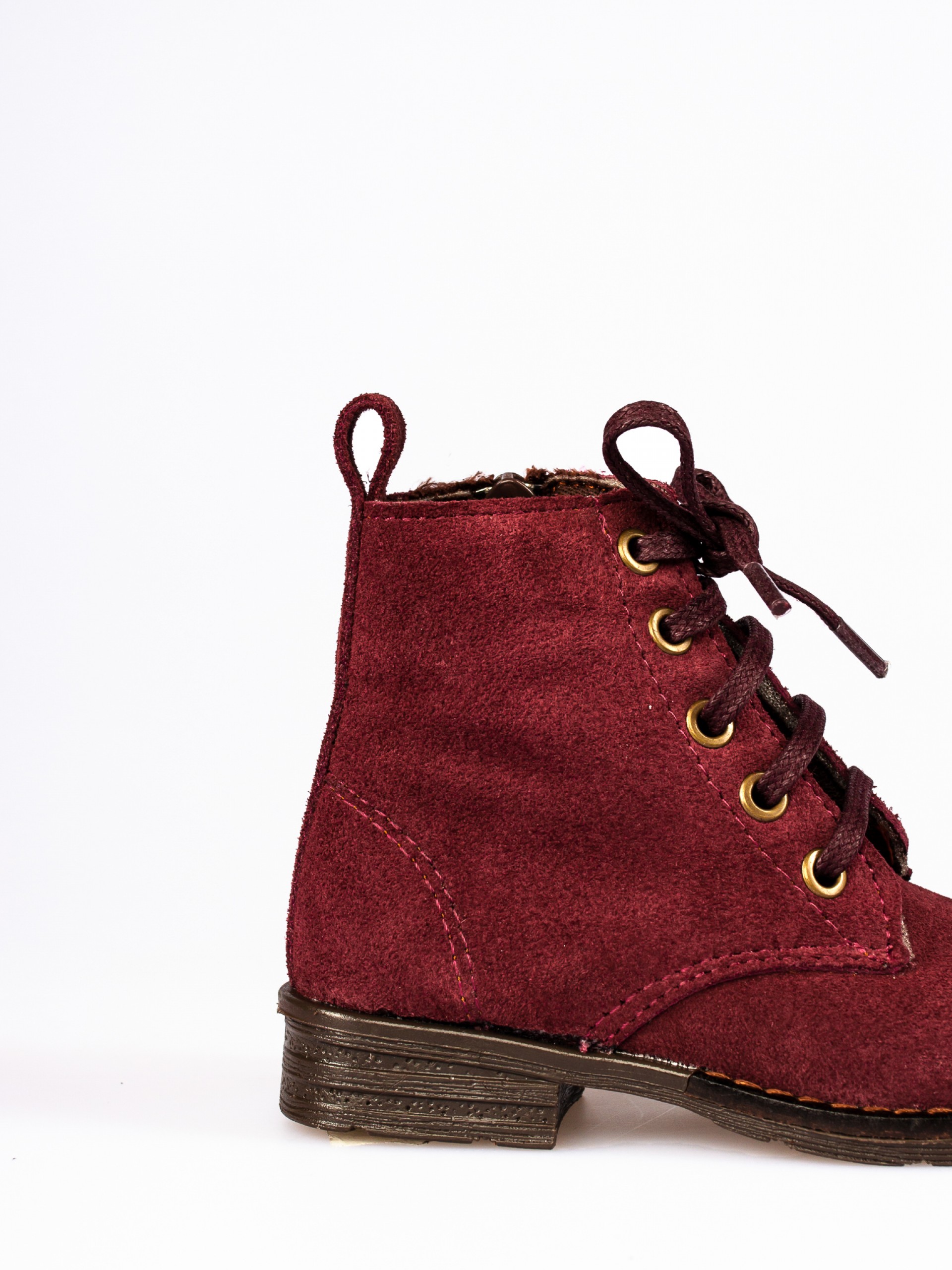 Bota em Camurça com Atacadores