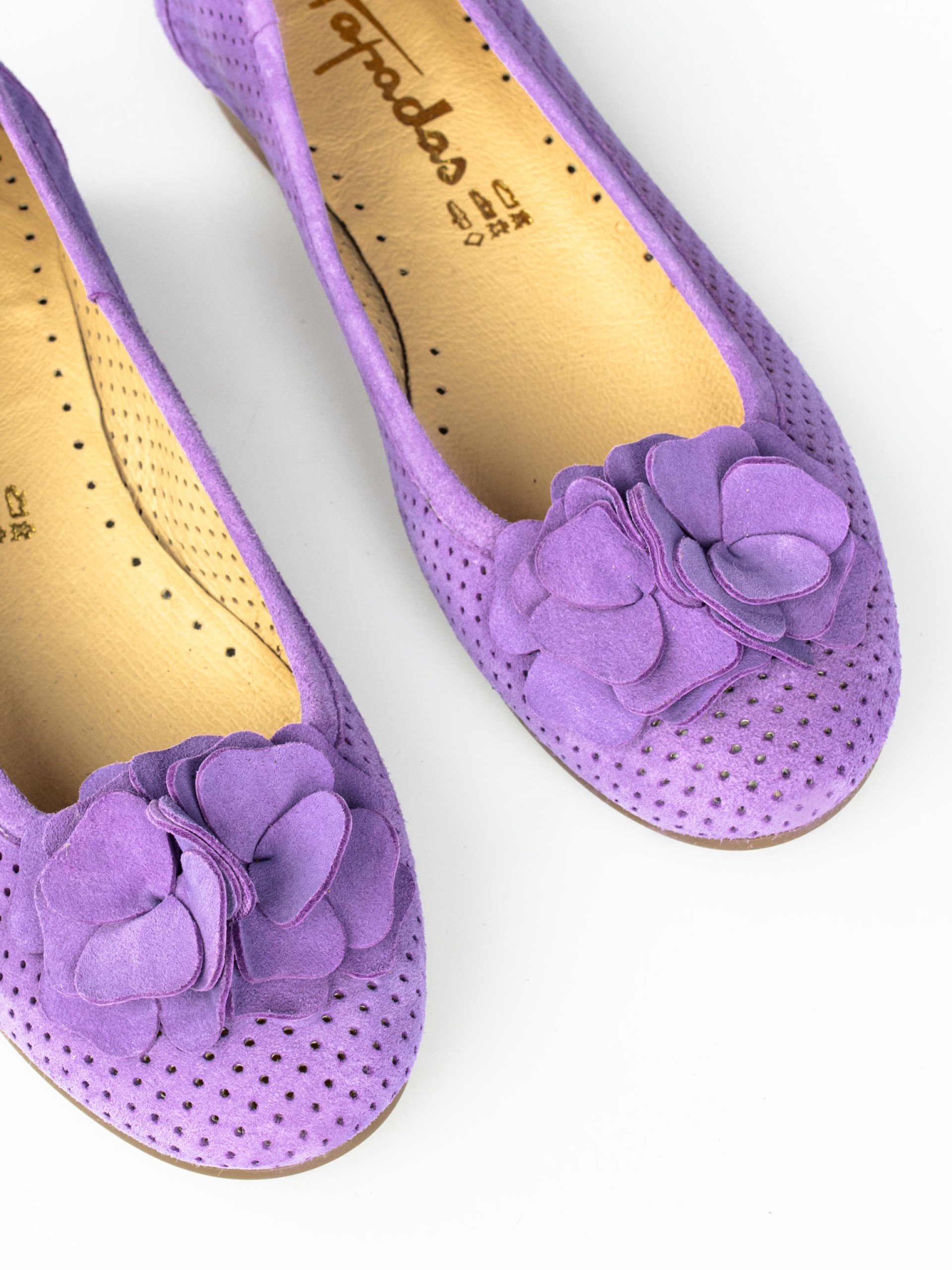 Sabrina em Camurça com Flor