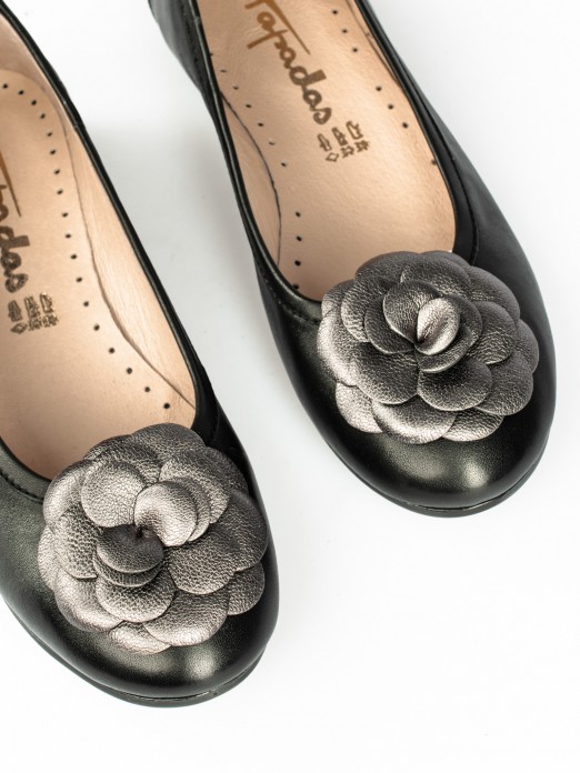 Ballerinas  in Leather with Flower