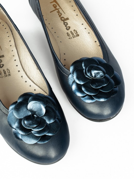 Ballerinas  in Leather with Flower