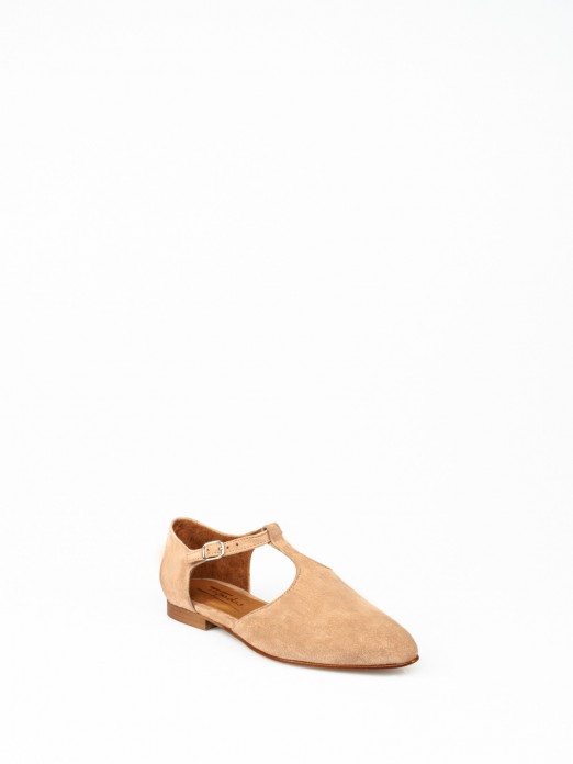 Flat Suede Shoes with Buckle