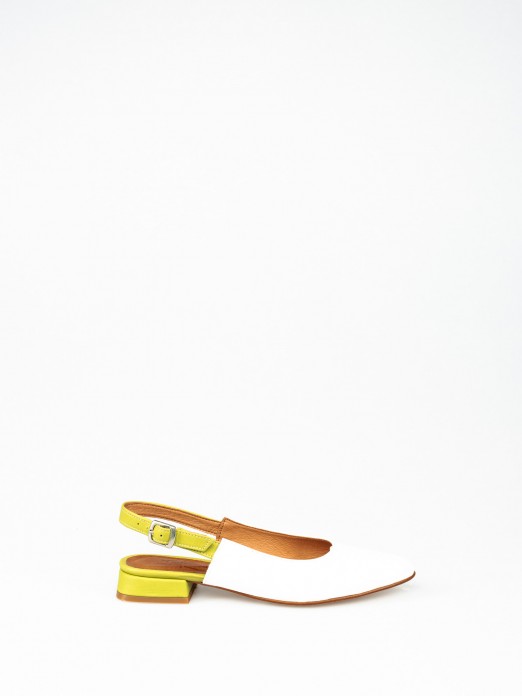 Bicolor Flat Shoes in Leather
