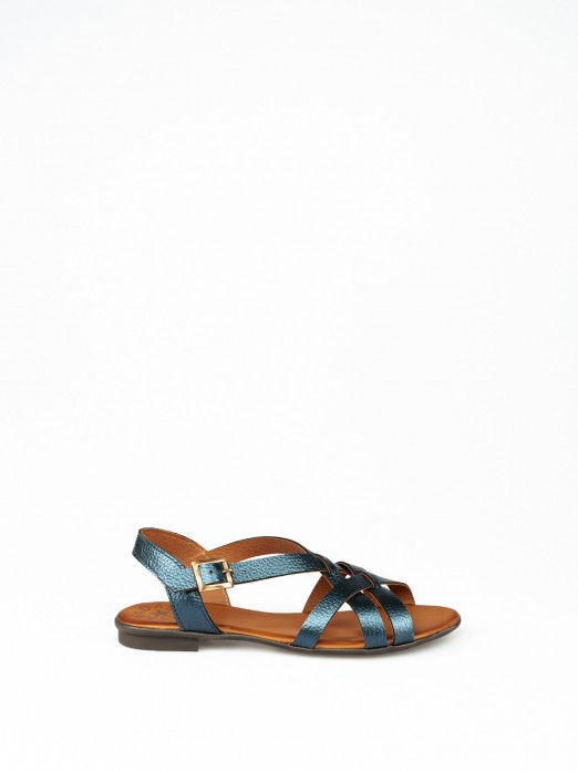 Flat Sandal with Crossed Laminated Leather Straps