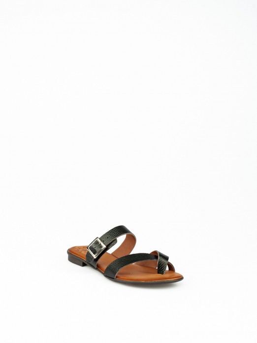 Leather Slipper with Buckle
