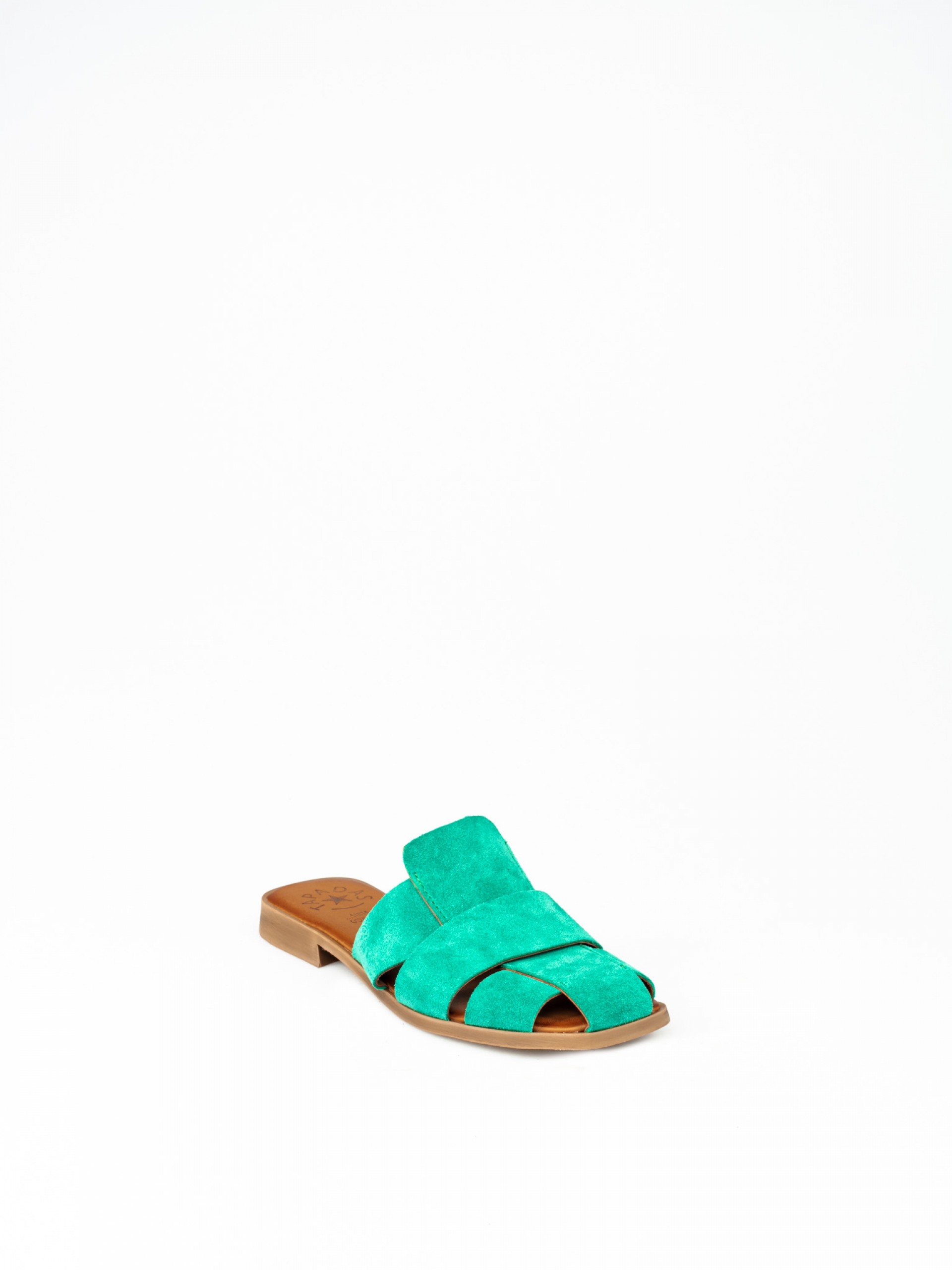 Chinela Fechada em Camurça