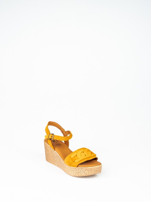 Wedge Sandal with Application