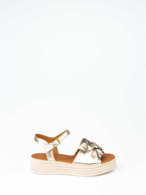Wedge Sandal with Bow