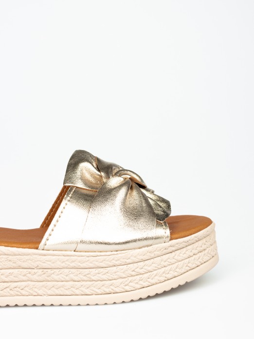 Wedge Sandal with Bow
