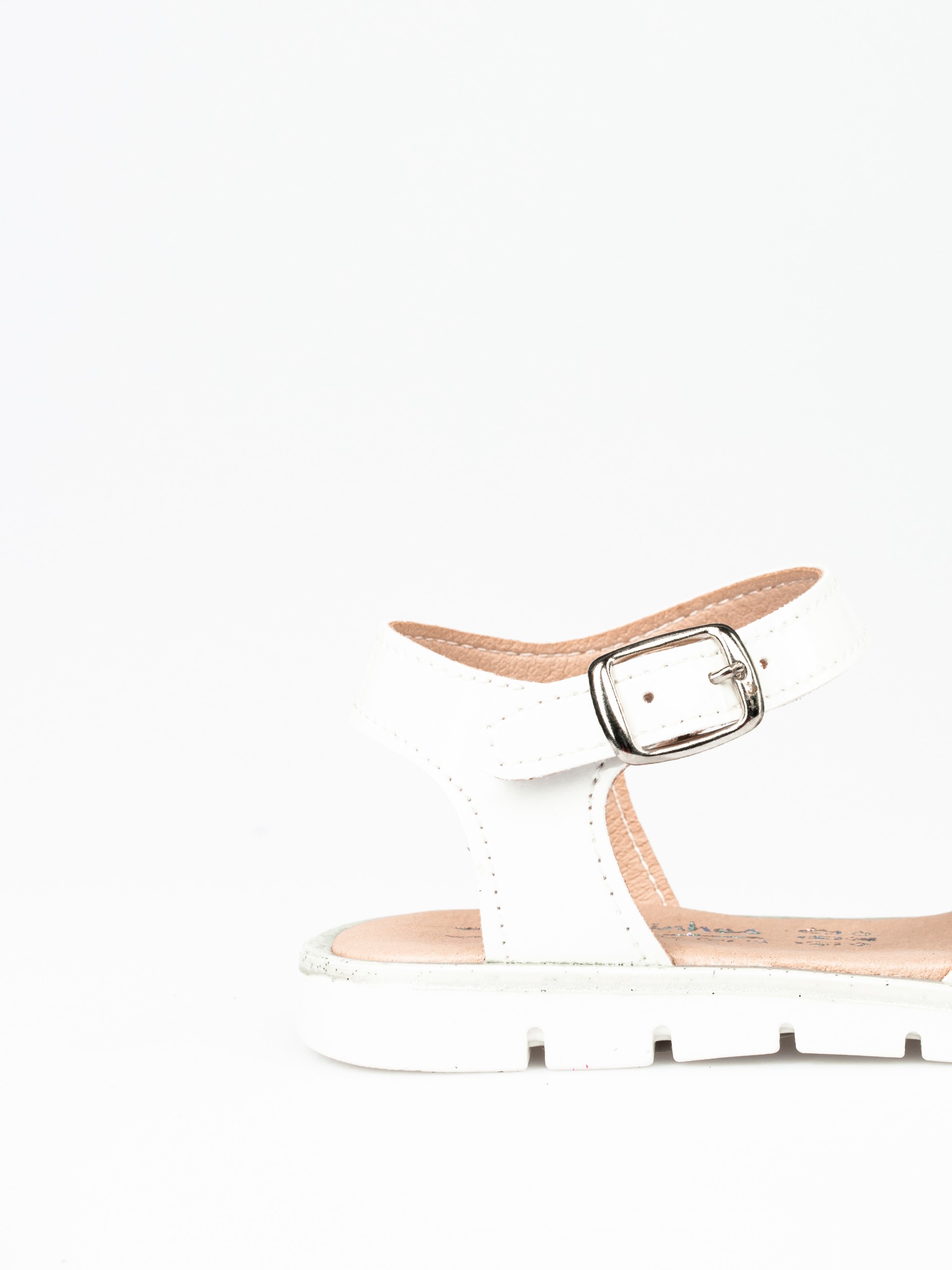 Sandália com Aplicação Corações 18/33