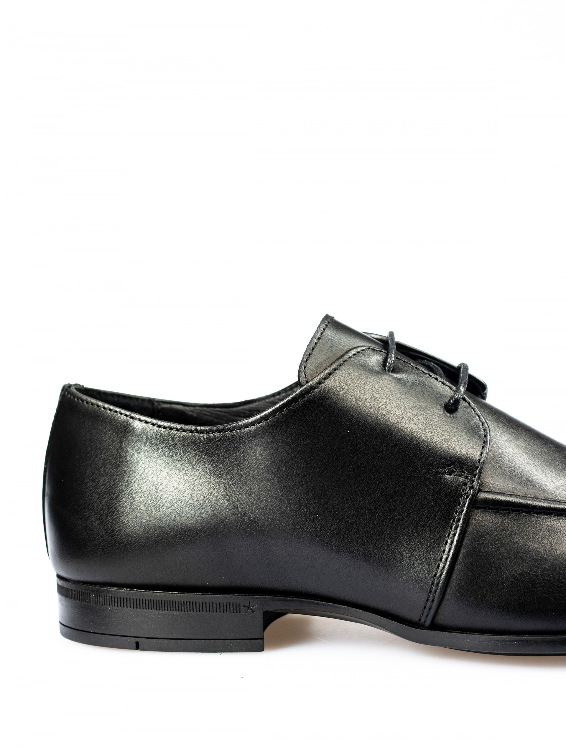 Classic Leather Shoes