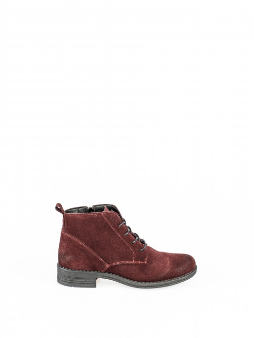 Low Ankle-Boots in Suede