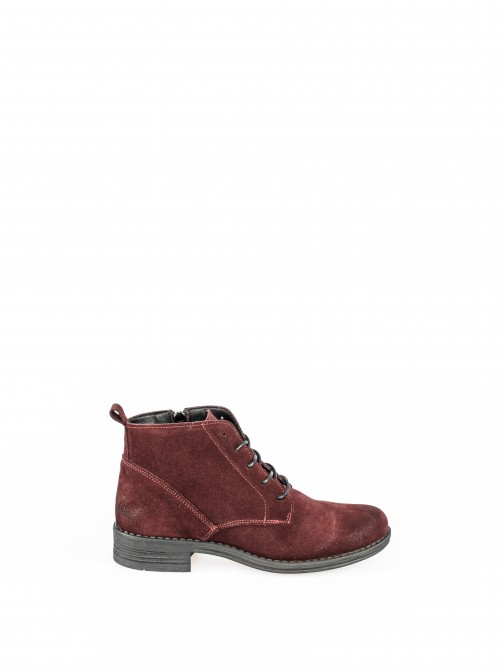 Low Ankle-Boots in Suede