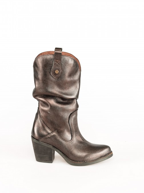 Folded Texan Boot in Metallic Leather