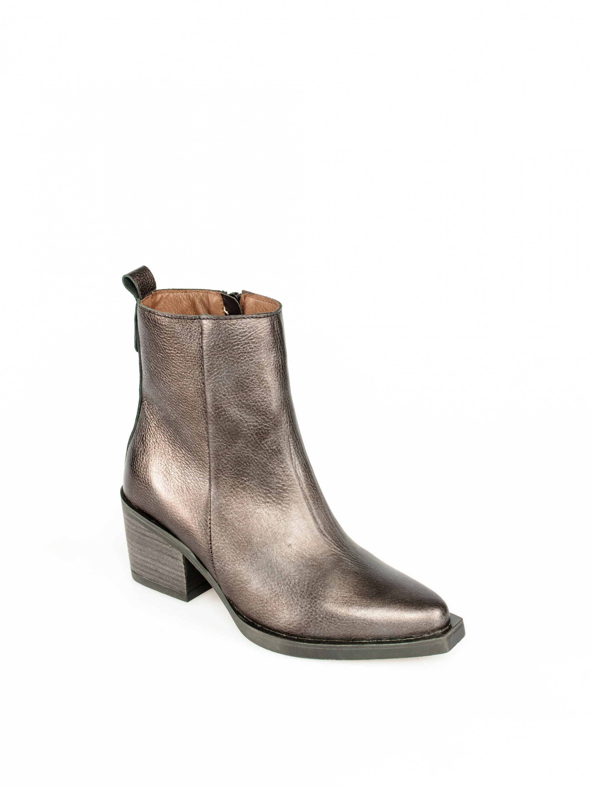Texan-style Ankle Boots in Metallic Leather
