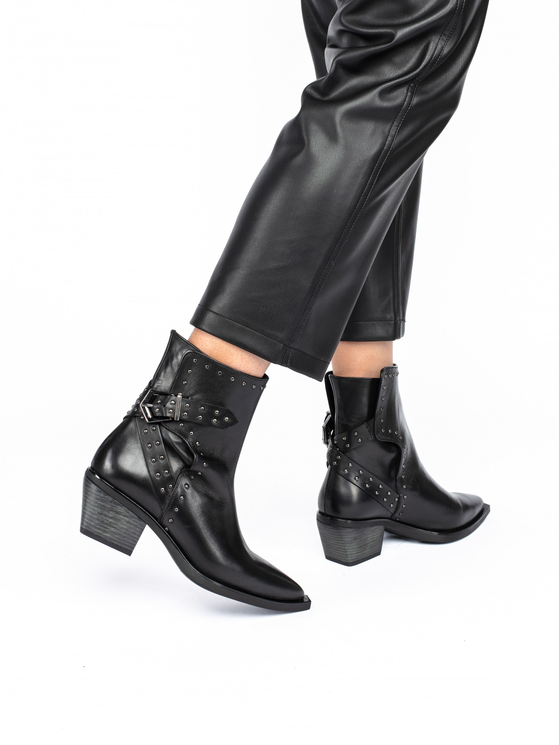 Texan Leather Ankle Boots with Applications