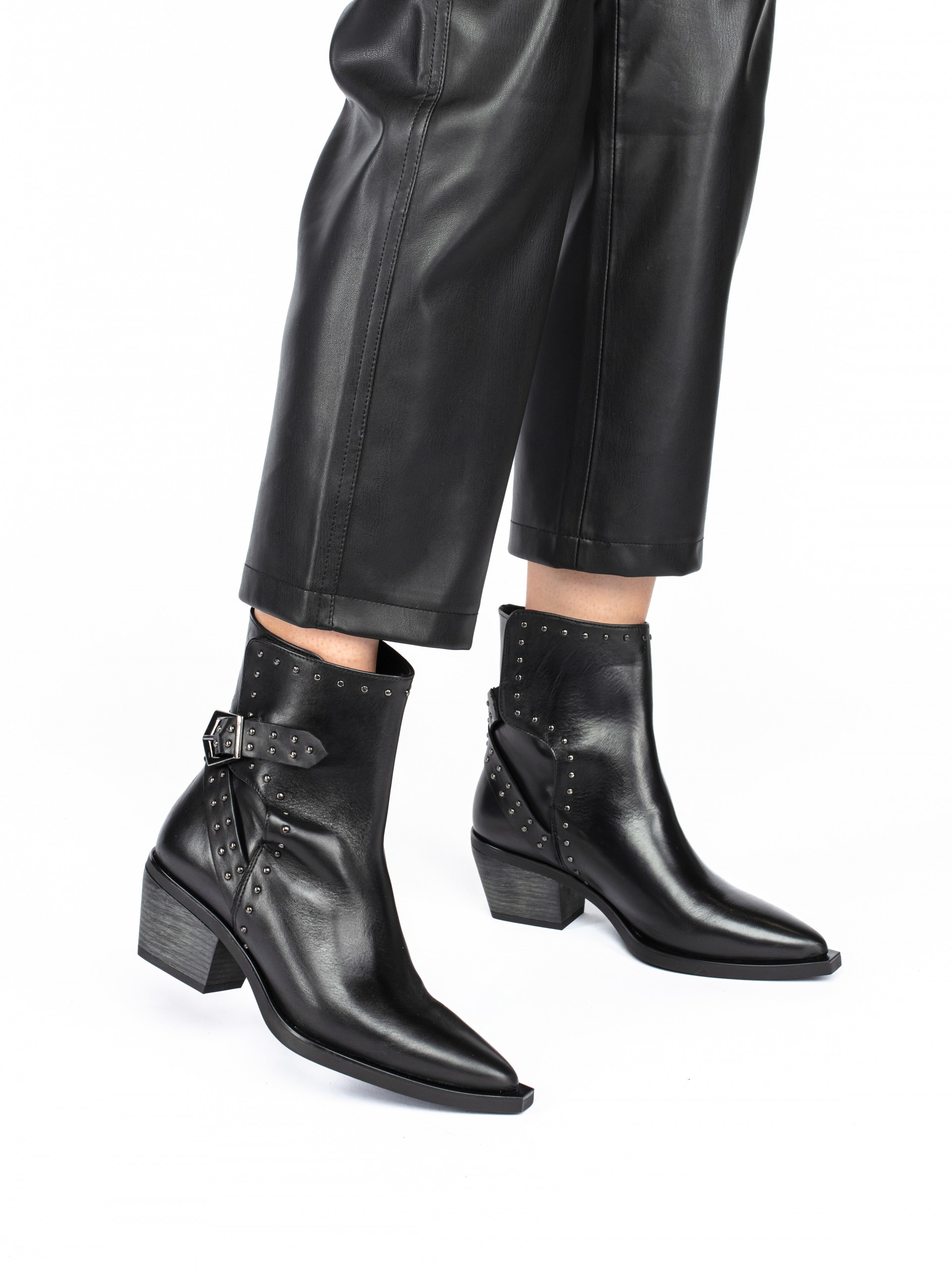 Texan Leather Ankle Boots with Applications