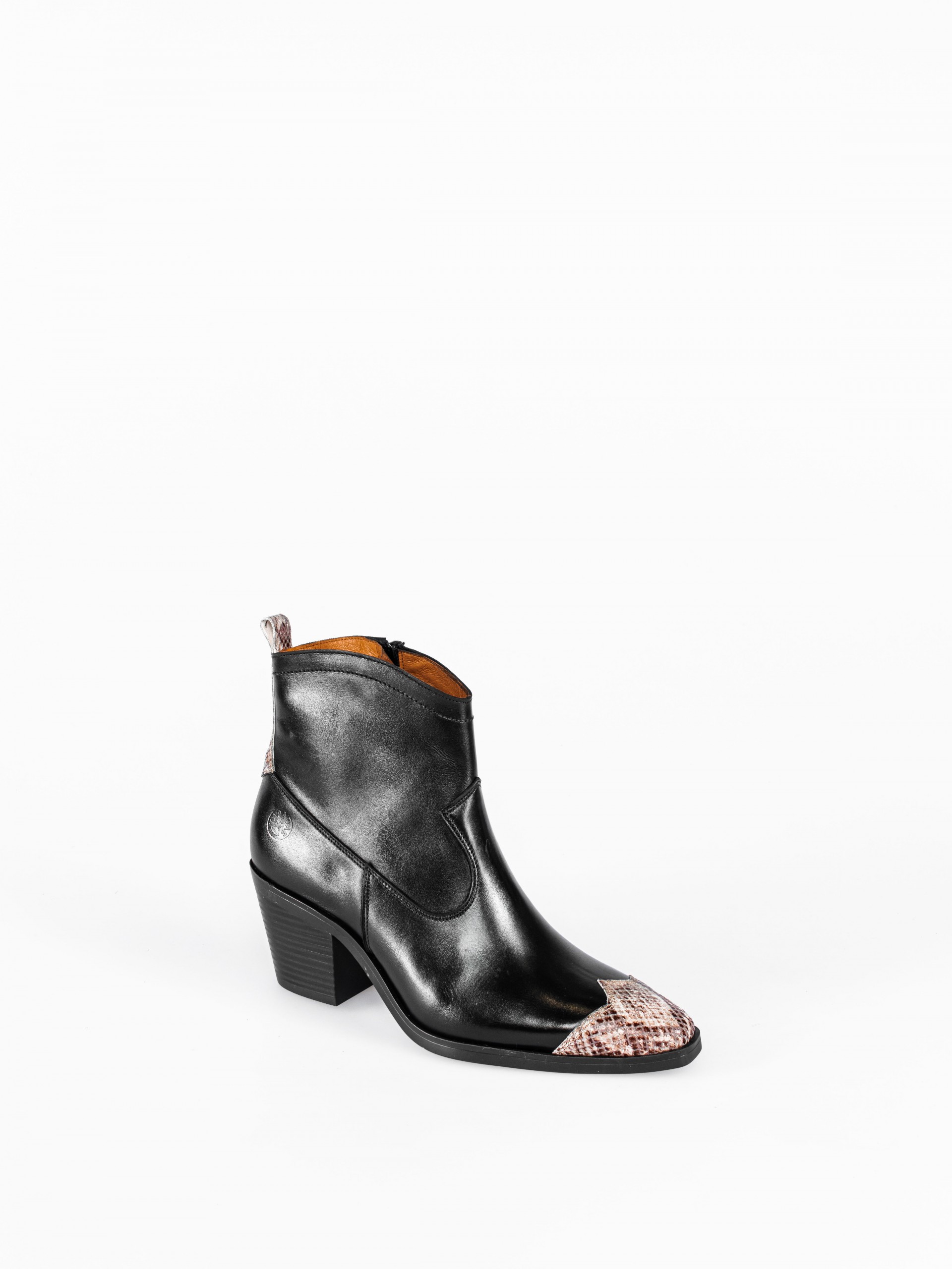 Botim Texano com Biqueira Pele efeito Serpente