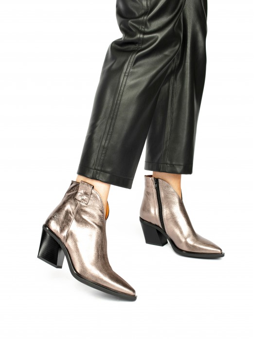 Cowboy Style Ankle Boots in Metallic Leather