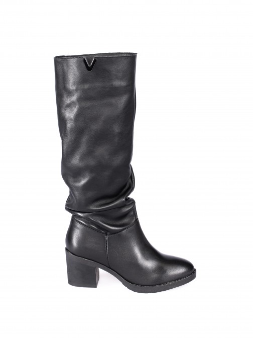Wrinkled Leather Knee-high Boots