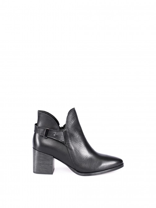 Leather High-Heel Ankle Boots with a cut-out Neckl