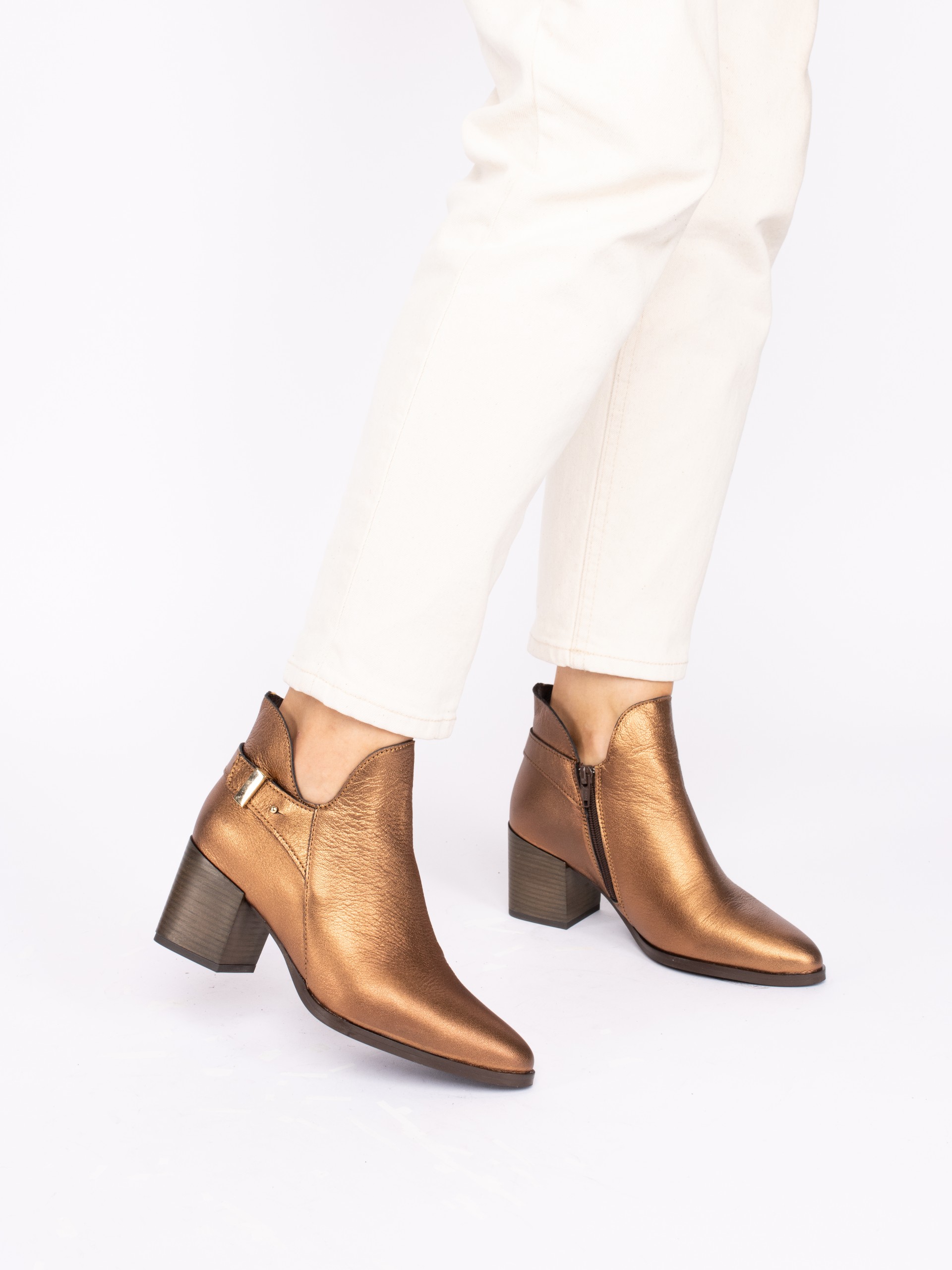 Leather High-Heel Ankle Boots with a cut-out Neckl