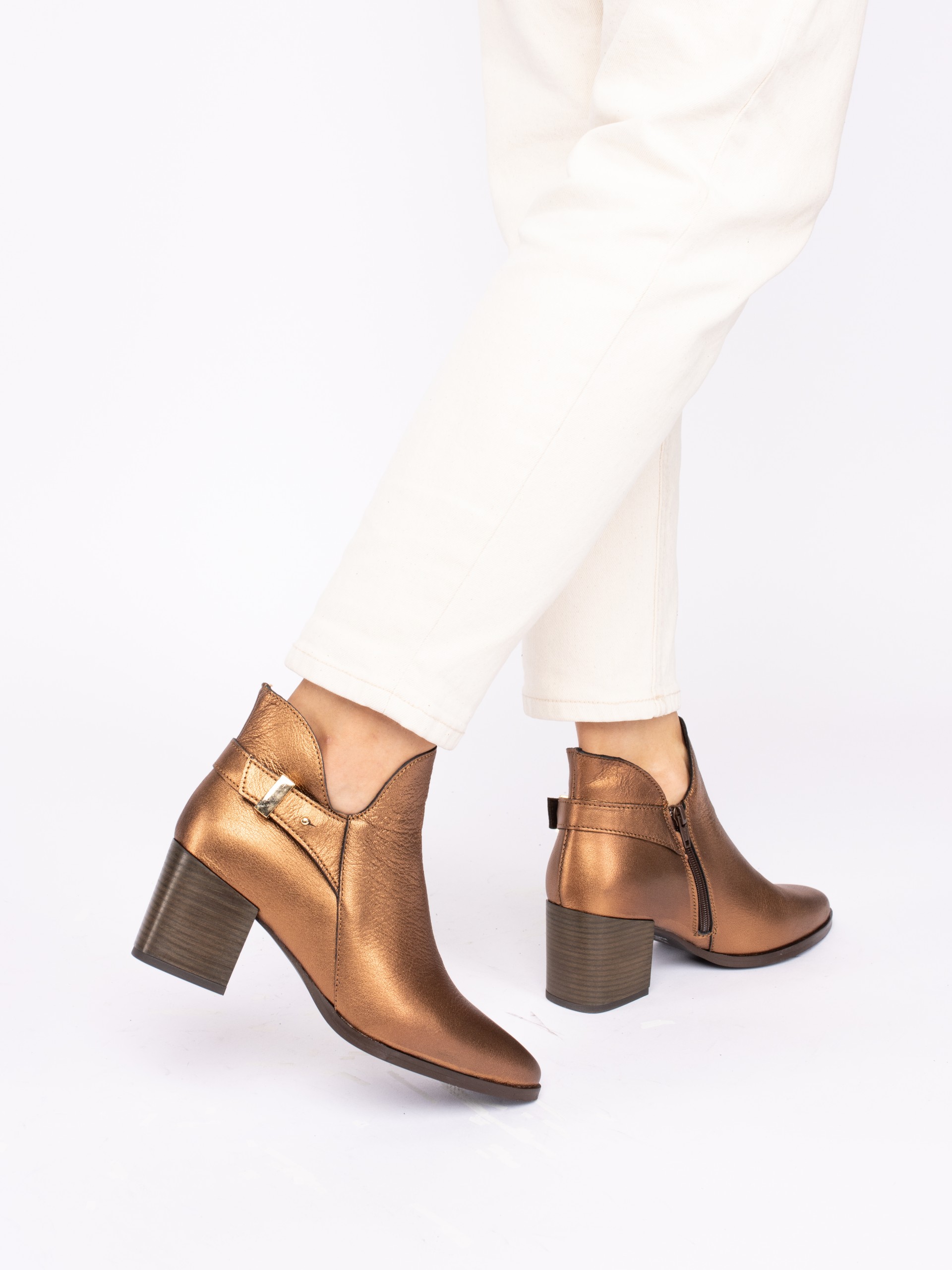 Leather High-Heel Ankle Boots with a cut-out Neckl