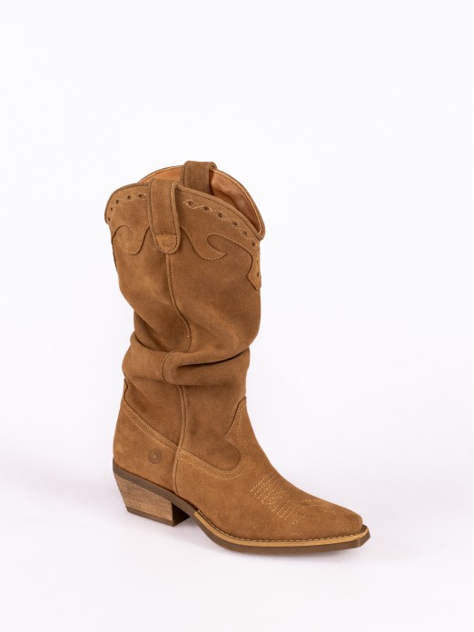Suede Texan Style Boots with a Folded Effect