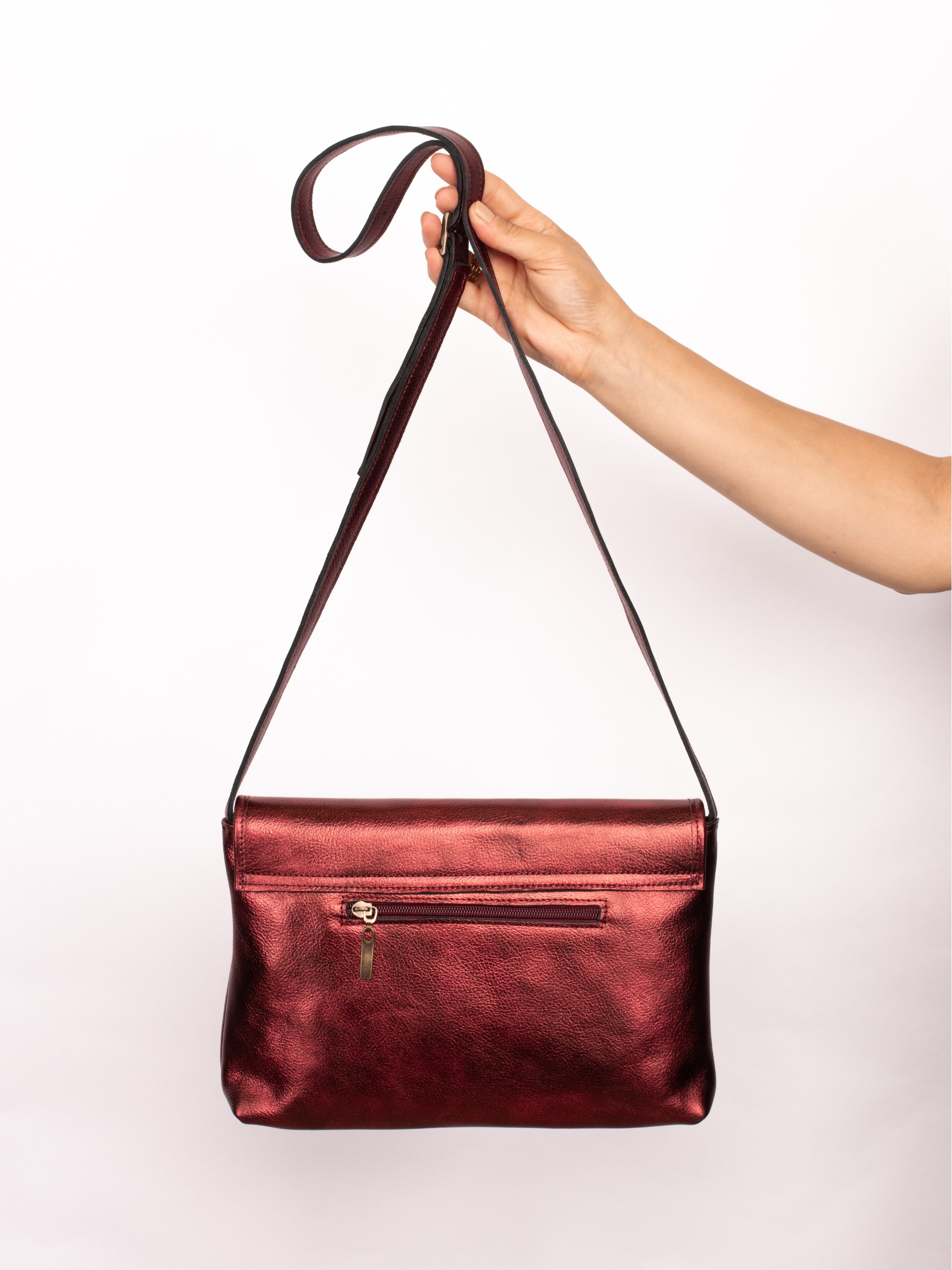 Envelope Shpe Shoulder Bag in Laminated Leather