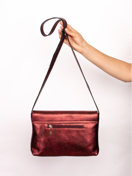 Envelope Shpe Shoulder Bag in Laminated Leather