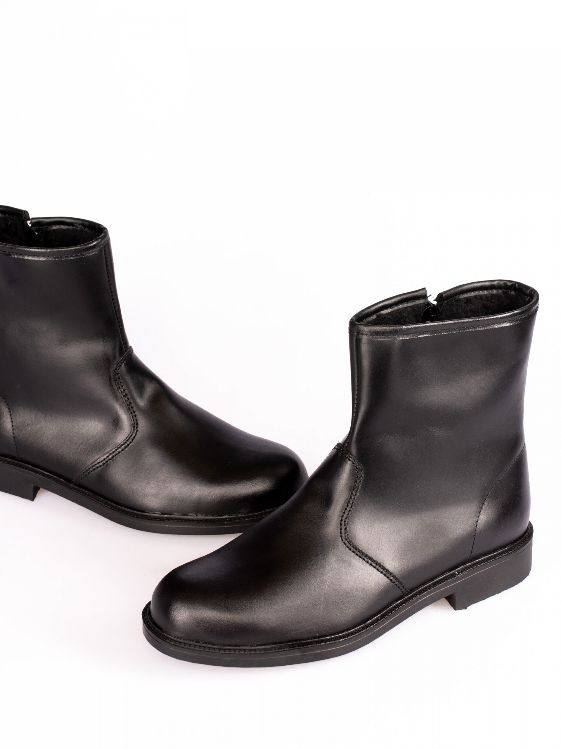 Leather Boot with Fur interior