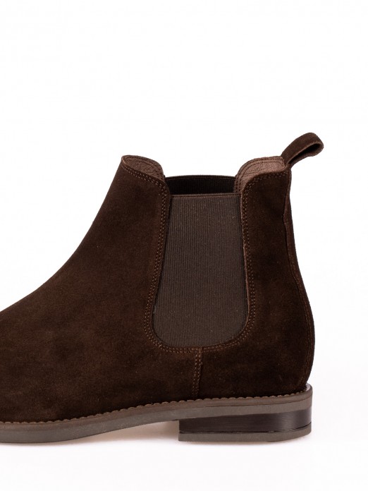 Chelsea Suede Ankle Boots
