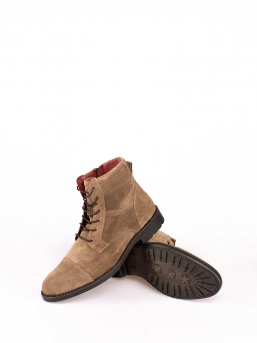 Classic Lace up Ankle Boots in Suede