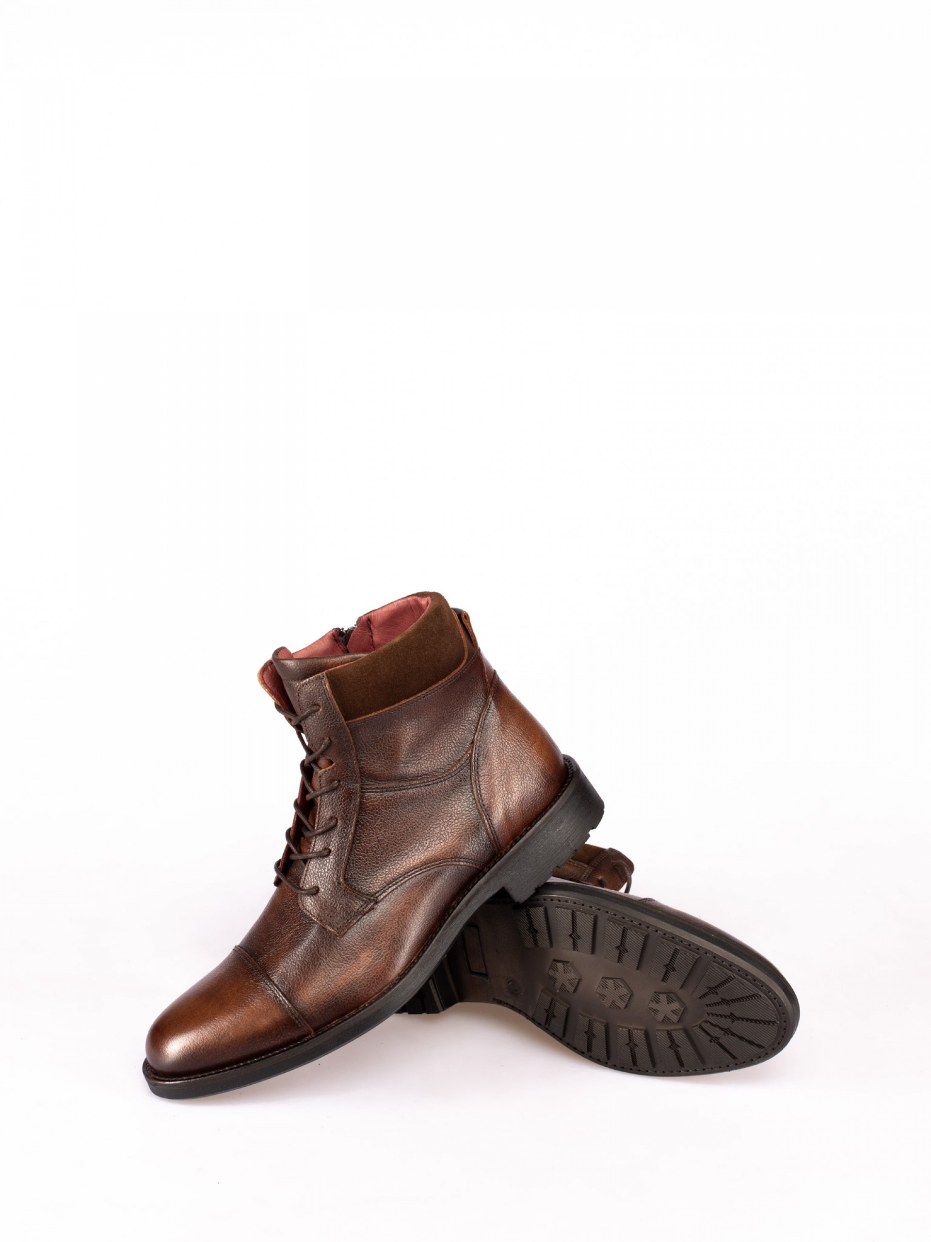 Classic Lace up Ankle Boots in Leather