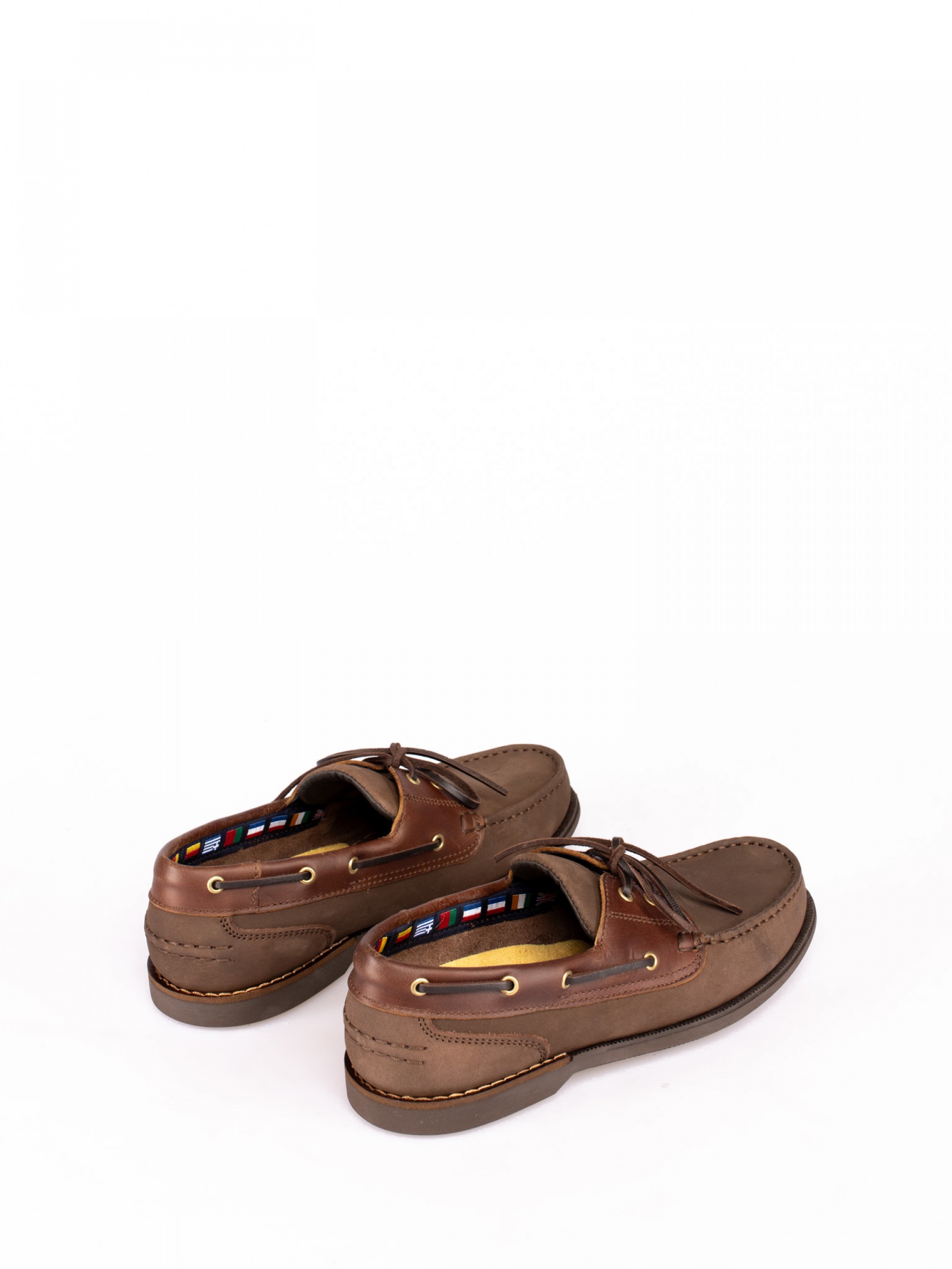 Sapato de Vela Nobuck e Pele Lisa