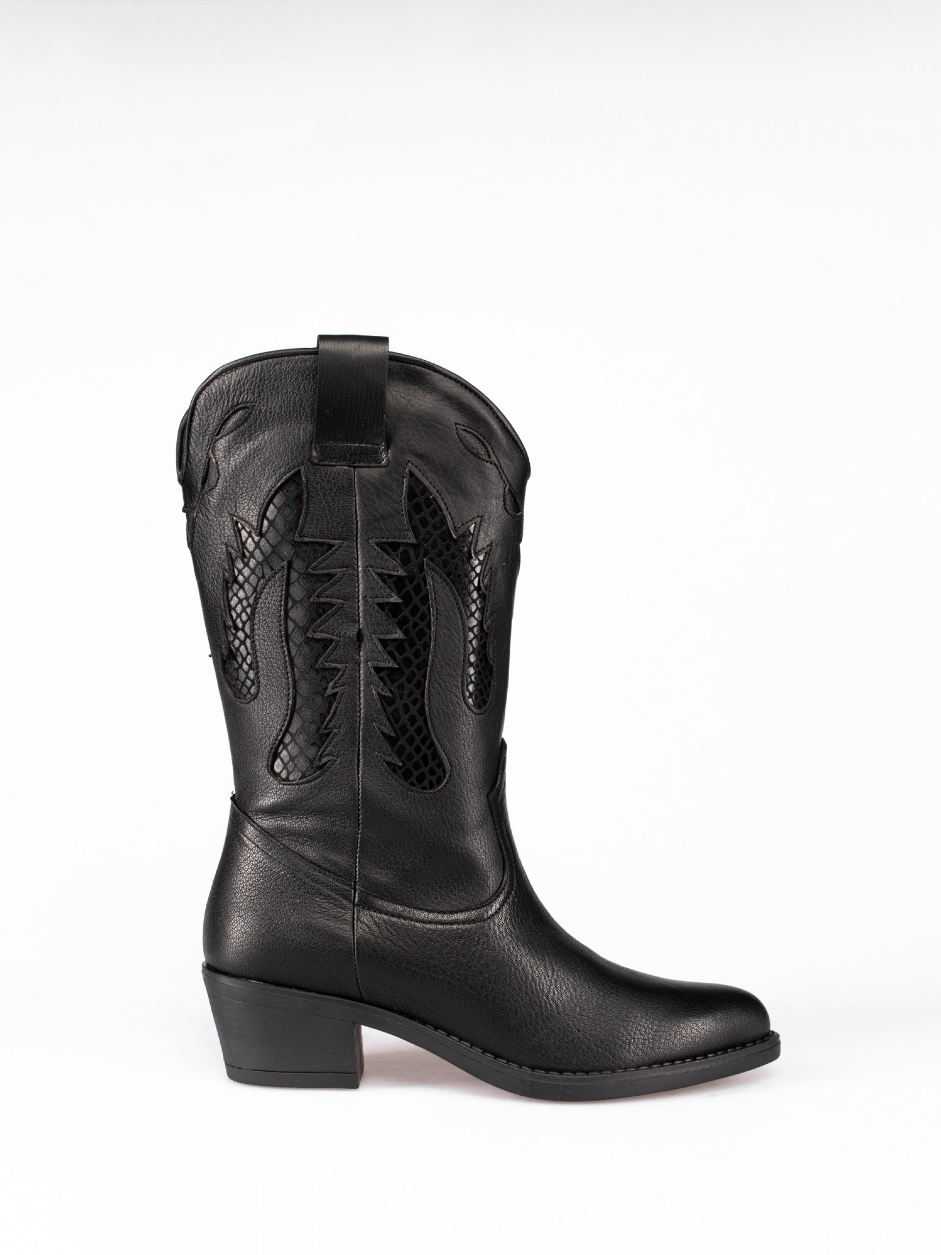 Mid-Calf Texan Boot in Leather.