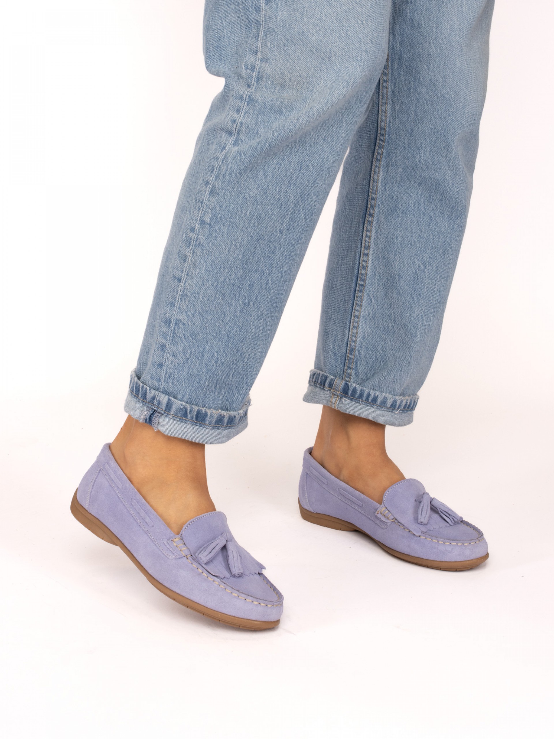 Mocassim Clássico em Camurça com Berloques